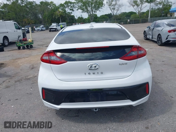 2018 Hyundai Ioniq SEL z VIN KMHC75LC2JU096795, wystawiony jako IAAI lot #42120793 z przebiegiem 111 058 mil mil oraz . Historia ofert i sprzedaży dostępna na DreamBid. Obrazek 16.