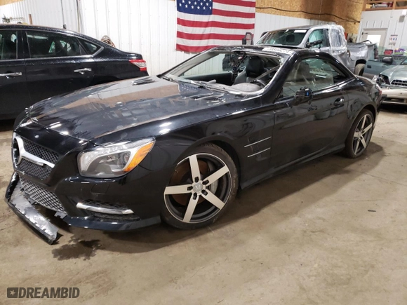 2013 Mercedes-Benz SL-Class SL 550 with VIN WDDJK7DA8DF015719, listed as a Copart auction lot 70886274 with 45,763 mi miles and Salvage Title. Bid and sale history available at carsss.com. Image 1.