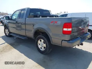 2004 Ford F-150 XLT z VIN 1FTPX14594NC61741, wystawiony jako IAAI lot #42135095 z przebiegiem 184 485 mil mil oraz . Historia ofert i sprzedaży dostępna na DreamBid. Obrazek 3.