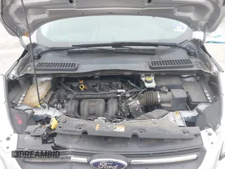 2015 Ford Escape SE z VIN 1FMCU0G73FUB10414, wystawiony jako IAAI lot #42173063 z przebiegiem 120 200 mil mil oraz . Historia ofert i sprzedaży dostępna na DreamBid. Obrazek 10.
