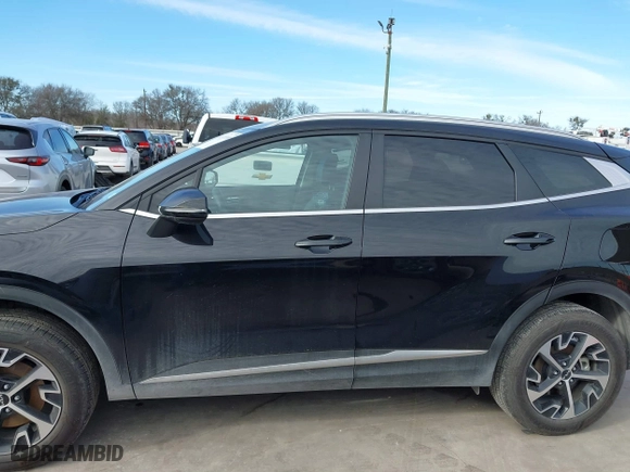 2023 Kia Sportage Hybrid EX with VIN KNDPVCAGXP7084083, listed as a IAAI auction lot 41311190 with 16,064 mi miles. Bid and sale history available at carsss.com. Image 15.