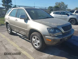 2002 Lexus RX 300 with VIN JTJGF10U620123517, listed as a IAAI auction lot 41696207 with 193,091 mi miles. Bid and sale history available at carsss.com. Image 1.