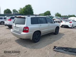 2005 Toyota Highlander z VIN JTEEP21A750118148, wystawiony jako IAAI lot #42489518 z przebiegiem 170 336 mil mil oraz . Historia ofert i sprzedaży dostępna na DreamBid. Obrazek 4.