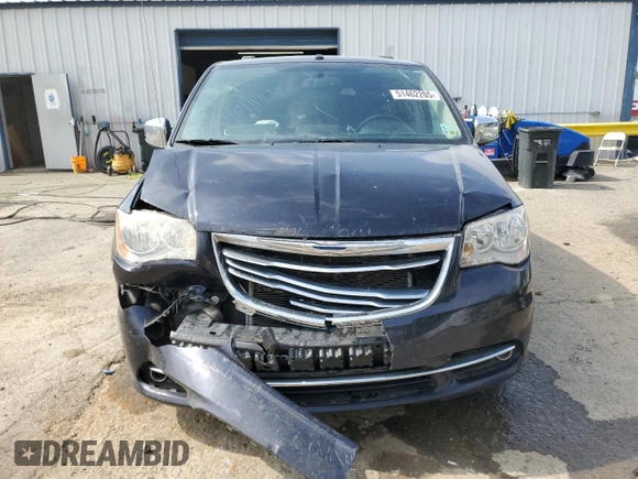 2011 Chrysler Town & Country Touring-L with VIN 2A4RR8DG8BR609567, listed as a Copart auction lot 51462205 with 67,446 mi miles and Salvage Title. Bid and sale history available at carsss.com. Image 5.