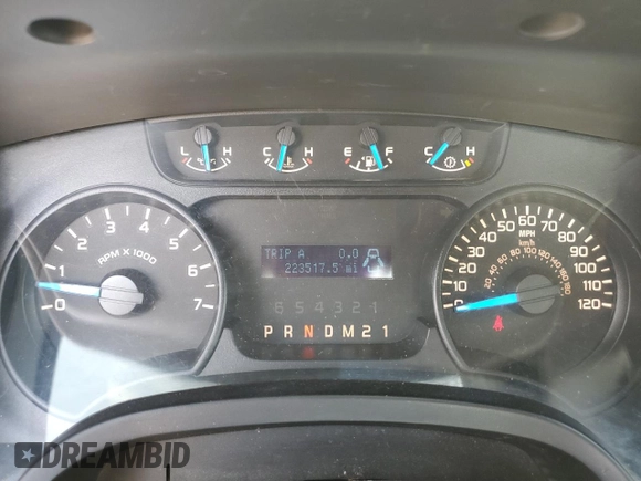 2014 Ford F-150 XL with VIN 1FTNF1EF7EKE31924, listed as a Copart auction lot 63032584 with 223,517 mi miles and Salvage Title. Bid and sale history available at carsss.com. Image 9.