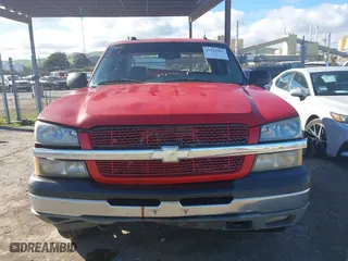 2005 Chevrolet Silverado 1500 LS with VIN 2GCEK13T251264604, listed as a IAAI auction lot 41742967 with 236,070 mi miles. Bid and sale history available at carsss.com. Image 12.