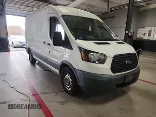 2017 Ford Transit z VIN 1FTYR2CM7HKA34715, wystawiony jako IAAI lot #42830885 z przebiegiem 300 799 mil mil oraz . Historia ofert i sprzedaży dostępna na DreamBid. Obrazek 17.