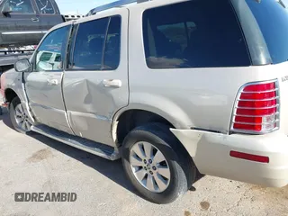 2005 Mercury Mountaineer z VIN 4M2DU66E85ZJ21156, wystawiony jako IAAI lot #42198864 z przebiegiem 267 555 mil mil oraz . Historia ofert i sprzedaży dostępna na DreamBid. Obrazek 12.