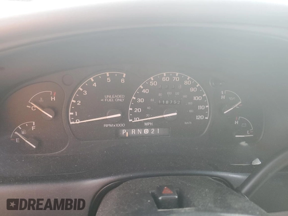 1996 Ford Ranger XL z VIN 1FTCR10U9TUB30318, wystawiony jako Copart lot #78193214 z przebiegiem 118 752 mil mil oraz Szkoda całkowita • Salvage title. Historia ofert i sprzedaży dostępna na DreamBid. Obrazek 9.