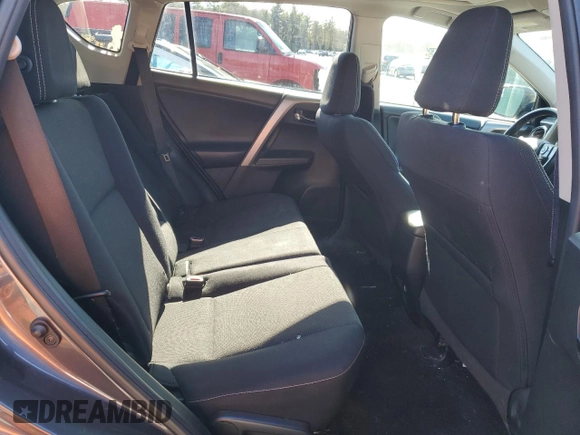 2018 Toyota RAV4 XLE with VIN 2T3RFREV7JW788173, listed as a Copart auction lot 45637205 with 106,475 mi miles and Salvage Title. Bid and sale history available at carsss.com. Image 11.