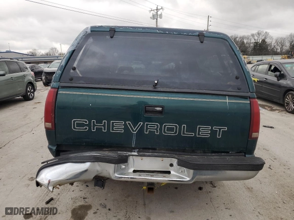 1997 Chevrolet C/K 1500 with VIN 1GCEC19W1VE157394, listed as a Copart auction lot 44196375 with 232,327 mi miles and Salvage Title. Bid and sale history available at carsss.com. Image 6.