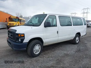 2008 Ford Econoline Passenger XL with VIN 1FDSS31L78DA60161, listed as a IAAI auction lot 41840351 with 151,312 mi miles. Bid and sale history available at carsss.com. Image 2.