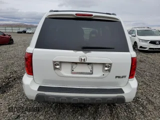 2005 Honda Pilot EX-L with VIN 2HKYF18595H532672, listed as a Copart auction lot 86704284 with 268,018 mi miles and Salvage Title. Bid and sale history available at carsss.com. Image 6.