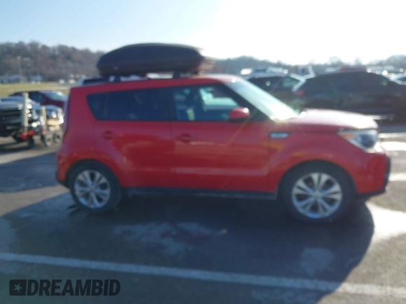 2015 Kia Soul + with VIN KNDJP3A57F7765296, listed as a IAAI auction lot 41108547 with 72,771 mi miles. Bid and sale history available at carsss.com. Image 13.