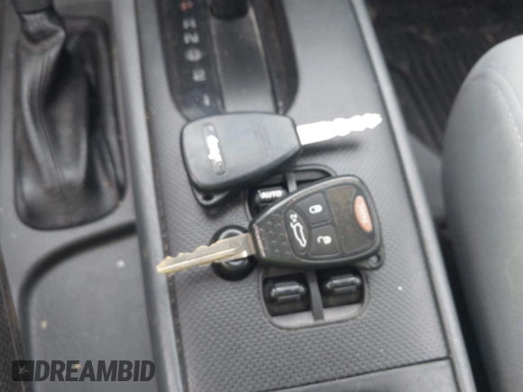 2006 Jeep Liberty Sport with VIN 1J4GL48KX6W137241, listed as a IAAI auction lot 42048621 with 83,523 mi miles and . Bid and sale history available at carsss.com. Image 11.
