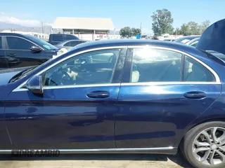 2016 Mercedes-Benz C 300 with VIN 55SWF4JB7GU146373, listed as a IAAI auction lot 40029926 with 191,650 mi miles and . Bid and sale history available at carsss.com. Image 13.