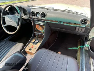 1988 Mercedes-Benz 560 SL с VIN WDBBA48D1JA083131, выставлен на аукционе Copart как лот 59868785 с пробегом 186 389 миль миль и Чистый • Clean title. История ставок и продаж доступна на DreamBid. Изображение 9.