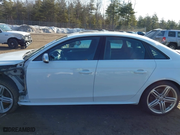 2015 Audi S4 Premium Plus with VIN WAUBGAFL2FA072538, listed as a IAAI auction lot 41784515 with 86,138 mi miles. Bid and sale history available at carsss.com. Image 15.
