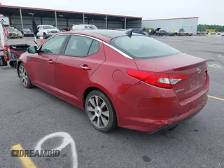2012 Kia Optima SX z VIN 5XXGR4A65CG010749, wystawiony jako IAAI lot #42424921 z przebiegiem 187 454 mil mil oraz . Historia ofert i sprzedaży dostępna na DreamBid. Obrazek 3.