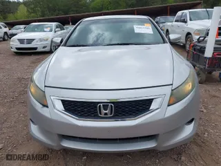 2010 Honda Accord Cpe EX-L with VIN 1HGCS2B87AA004579, listed as a IAAI auction lot 41813326 with 220,908 mi miles. Bid and sale history available at carsss.com. Image 6.