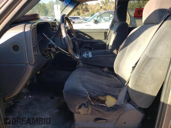 2000 Chevrolet Silverado 2500 LS with VIN 1GCFC29U5YE418894, listed as a Copart auction lot 41668905 with 369,583 mi miles and Salvage Title. Bid and sale history available at carsss.com. Image 7.