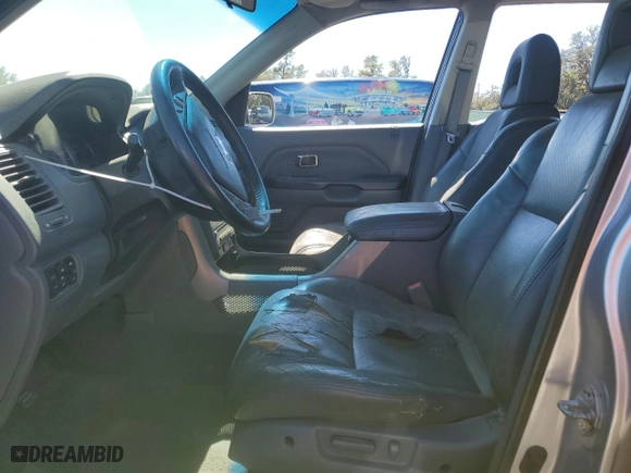 2005 Honda Pilot EX-L with RES with VIN 5FNYF18665B032394, listed as a Copart auction lot 45683515 with 0 mi miles and Salvage Title. Bid and sale history available at carsss.com. Image 7.