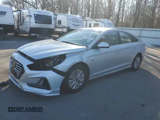 2018 Hyundai Sonata Hybrid SE with VIN KMHE24L31JA082504, listed as a Copart auction lot 88340645 with 91,148 mi miles and Salvage Title. Bid and sale history available at carsss.com. Image 1.