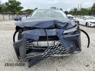 2024 Lexus RX with VIN 2T2BAMBA9RC031586, listed as a Copart auction lot 86405974 with 6,619 mi miles and Non Repairable. Bid and sale history available at carsss.com. Image 5.
