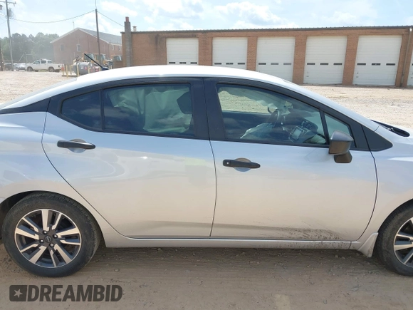 2024 Nissan Versa S с VIN 3N1CN8DV5RL848834, выставлен на аукционе IAAI как лот 42091656 с пробегом 7 213 миль миль и . История ставок и продаж доступна на DreamBid. Изображение 13.