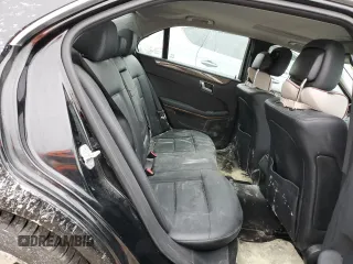 2010 Mercedes-Benz E 350 Luxury z VIN WDDHF8HB1AA257207, wystawiony jako Copart lot #56687035 z przebiegiem 138 020 mil mil oraz Nie do naprawy • Non repairable. Historia ofert i sprzedaży dostępna na DreamBid. Obrazek 10.