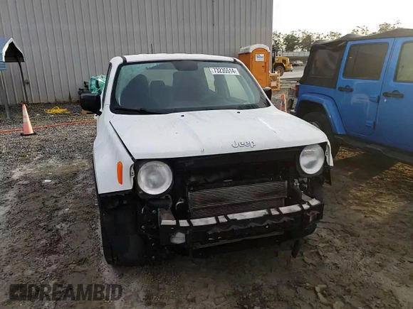 2020 Jeep Renegade Jeepster z VIN ZACNJAAB7LPL00686, wystawiony jako Copart lot #73235514 z przebiegiem 125 983 mil mil oraz Szkoda całkowita • Salvage title. Historia ofert i sprzedaży dostępna na DreamBid. Obrazek 11.