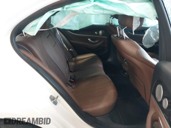 2017 Mercedes-Benz E-Class E 300 Luxury with VIN WDDZF4JBXHA183416, listed as a IAAI auction lot 39379825 with 89,610 mi miles. Bid and sale history available at carsss.com. Image 8.