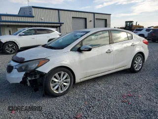 2014 Kia Forte EX with VIN KNAFX4A82E5104921, listed as a Copart auction lot 47372735 with 40,900 mi miles and Salvage Title. Bid and sale history available at carsss.com. Image 1.