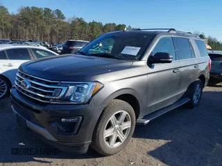 2021 Ford Expedition XLT z VIN 1FMJU1HT5MEA68599, wystawiony jako IAAI lot #41623822 z przebiegiem 34 449 mil mil oraz . Historia ofert i sprzedaży dostępna na DreamBid. Obrazek 2.