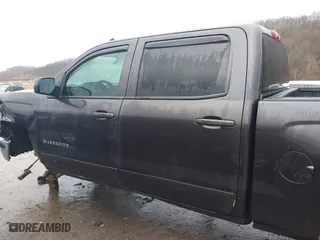 2015 Chevrolet Silverado 1500 LT with VIN 3GCUKRECXFG104194, listed as a IAAI auction lot 41029090 with 149,530 mi miles. Bid and sale history available at carsss.com. Image 15.