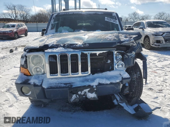 2010 Jeep Commander Sport with VIN 1J4RG4GK8AC131575, listed as a Copart auction lot 45287345 with 125,854 mi miles and Salvage title. Bid and sale history available at DreamBid. Image 5.