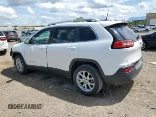 2016 Jeep Cherokee Latitude z VIN 1C4PJLCB0GW329394, wystawiony jako Copart lot #55442565 z przebiegiem 95 136 mil mil oraz Szkoda całkowita • Salvage title. Historia ofert i sprzedaży dostępna na DreamBid. Obrazek 2.