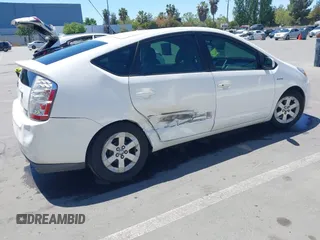 2009 Toyota Prius with VIN JTDKB20U397855359, listed as a IAAI auction lot 42223095 with 263,129 mi miles and . Bid and sale history available at DreamBid. Image 4.