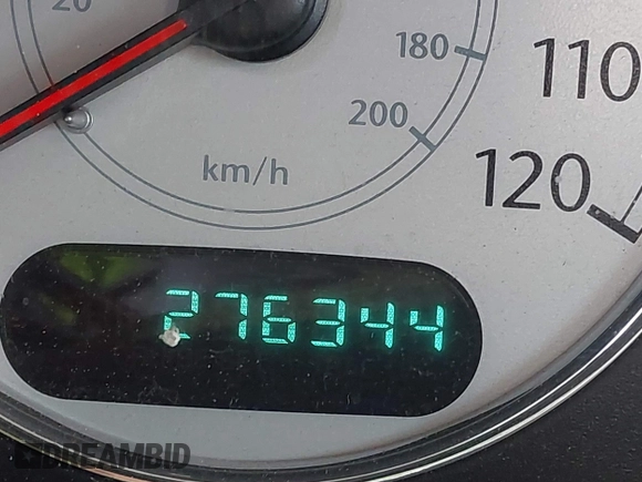 2005 Chrysler Town & Country Touring with VIN 2C4GP54L15R131849, listed as a IAAI auction lot 41933389 with 276,344 mi miles. Bid and sale history available at carsss.com. Image 7.