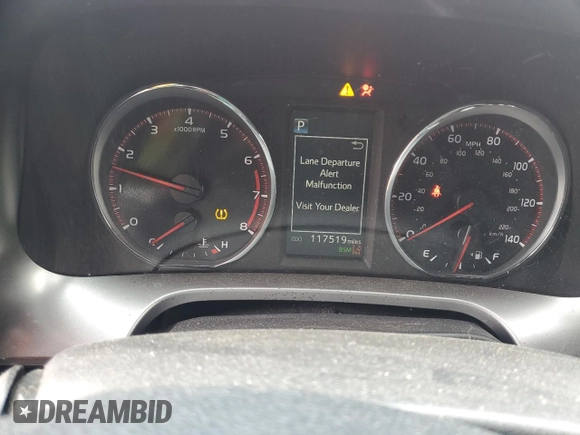 2017 Toyota RAV4 SE z VIN JTMNFREV7HJ130442, wystawiony jako Copart lot #62579955 z przebiegiem 117 519 mil mil oraz Szkoda całkowita • Salvage title. Historia ofert i sprzedaży dostępna na DreamBid. Obrazek 9.