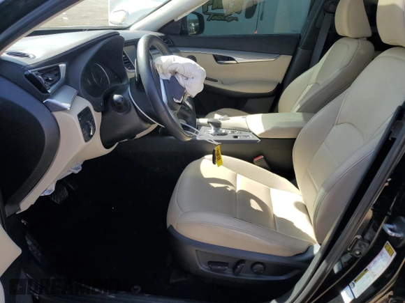 2019 Infiniti QX50 Luxe with VIN 3PCAJ5M11KF135820, listed as a Copart auction lot 58024215 with 64,340 mi miles and Salvage title. Bid and sale history available at DreamBid. Image 7.