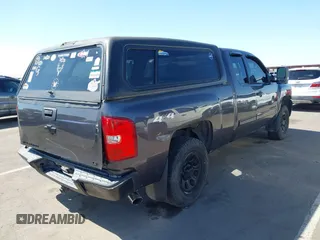 2010 Chevrolet Silverado 1500 LS with VIN 1GCSKREAXAZ137064, listed as a IAAI auction lot 42024758 with 125,401 mi miles and . Bid and sale history available at DreamBid. Image 4.