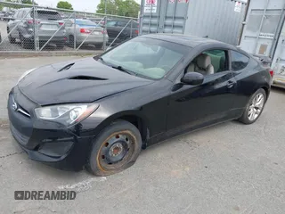 2013 Hyundai Genesis Coupe Premium z VIN KMHHT6KD8DU087203, wystawiony jako IAAI lot #42018152 z przebiegiem 104 354 mil mil oraz . Historia ofert i sprzedaży dostępna na DreamBid. Obrazek 2.
