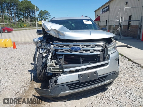 2018 Ford Explorer XLT with VIN 1FM5K7D85JGC22000, listed as a IAAI auction lot 42046406 with 227,828 mi miles and . Bid and sale history available at DreamBid. Image 12.