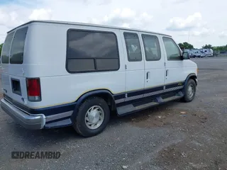 1996 Ford Econoline Cargo z VIN 1FDEE14H0THB33890, wystawiony jako IAAI lot #42460711 z przebiegiem 283 645 mil mil oraz . Historia ofert i sprzedaży dostępna na DreamBid. Obrazek 4.