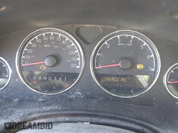 2007 Chevrolet Uplander LT w/1LT with VIN 1GNDV33W77D206642, listed as a IAAI auction lot 41305841 with 186,922 mi miles. Bid and sale history available at carsss.com. Image 7.