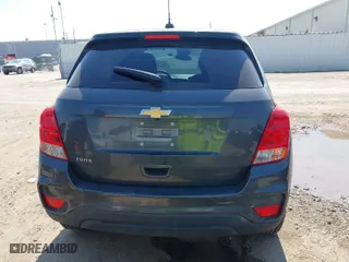 2020 Chevrolet Trax LS with VIN 3GNCJKSB4LL228232, listed as a IAAI auction lot 41670275 with 113,043 mi miles. Bid and sale history available at carsss.com. Image 17.