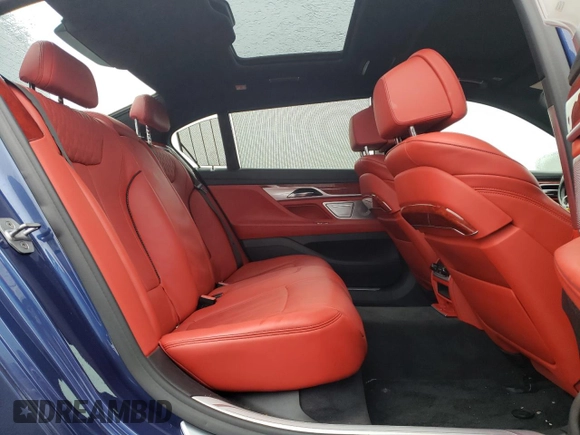 2018 BMW 7 Series ALPINA B7 xDrive with VIN WBA7F2C52JG856406, listed as a Copart auction lot 77086103 with 48,332 mi miles. Bid and sale history available at carsss.com. Image 10.