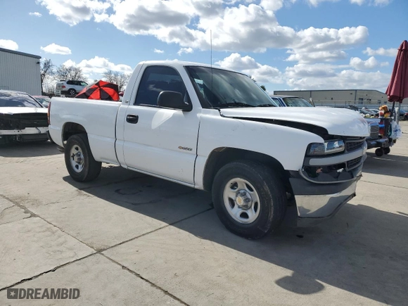 2002 Chevrolet Silverado 1500 LS with VIN 1GCEC14V82Z222342, listed as a Copart auction lot 45576755 with 152,446 mi miles and Salvage Title. Bid and sale history available at carsss.com. Image 4.
