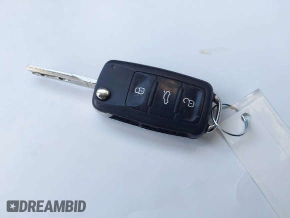2014 Volkswagen Tiguan S z VIN WVGBV3AX4EW581302, wystawiony jako IAAI lot #41033175 z przebiegiem 69 791 mil mil oraz . Historia ofert i sprzedaży dostępna na DreamBid. Obrazek 11.
